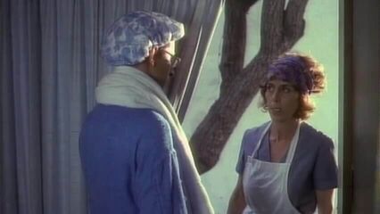 Вампир из Беверли Хиллз - фильм для взрослых