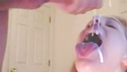 Порно видео глубокого минета