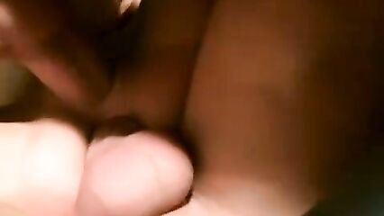 Русскую молоденькую брюнетку во все дыры отпипирили и обкончали толпа мужиков