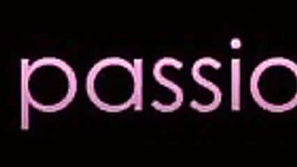 Оргия с двумя страстными лесбиянками