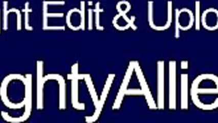 Секс знакомство парня со своей новой подружкой