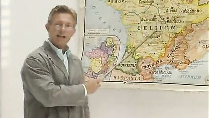 Французская студентка трахнута учителем