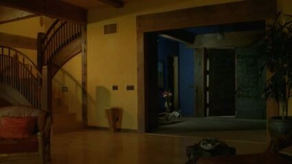 Бордель — эротический фильм со смыслом и переводом