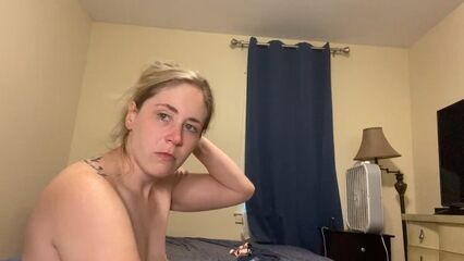 Реальный домашний межрасовый секс с большим членом