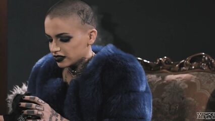 Падший 2: Ангелы и Демоны (порно фильм с русским переводом!)