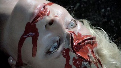 Сексуальный каннибал | Devil Hunter — эротический кинофильм