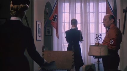 Женщины, депортированные в специальный лагерь СС (1976)